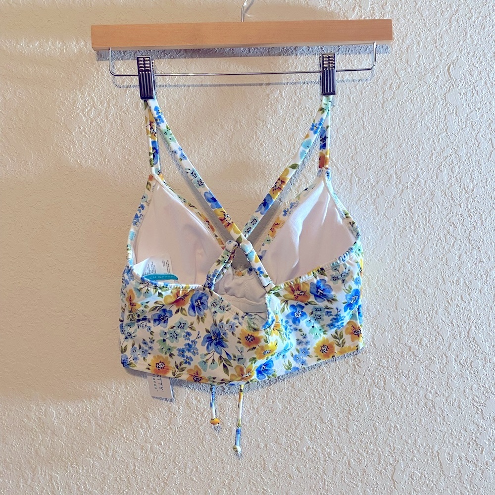 Beach Betty Bikini Top with Slimming control Cinch-Front. NWT SZ. Small - Picture 4 of 12